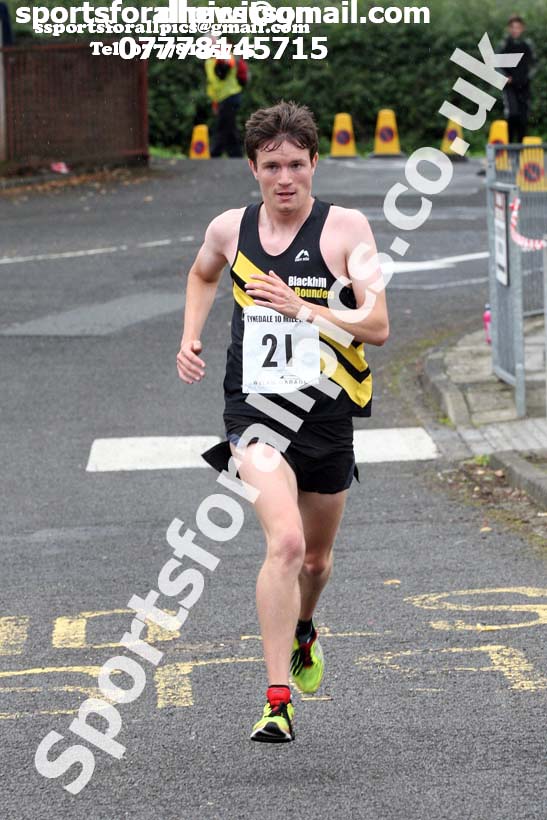 Tynedale Jelly Tea 10 Mile Road Race, Ovingham, Northumberland. Photo: David T. Hewitson/Sports for All Pics